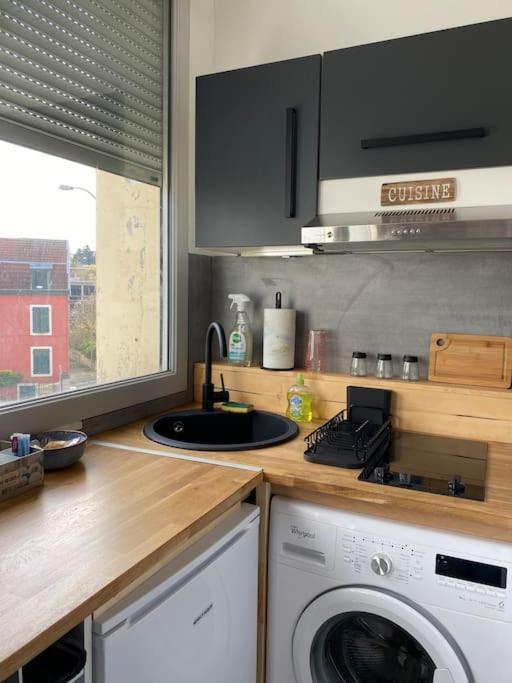 Superbe Studio Cosy Et Atypique 3 Etoiles Montbéliard Eksteriør billede