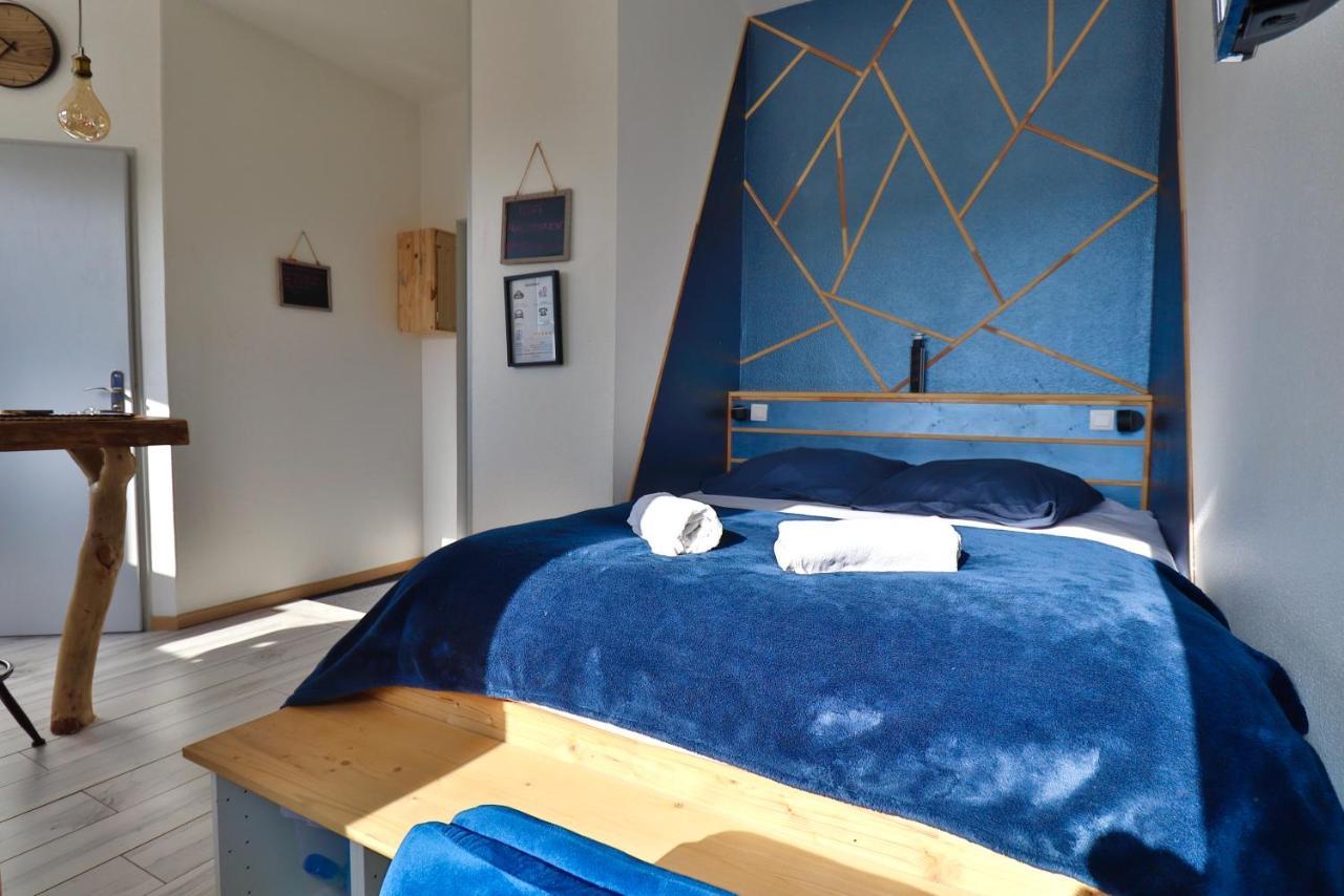 Superbe Studio Cosy Et Atypique 3 Etoiles Montbéliard Eksteriør billede